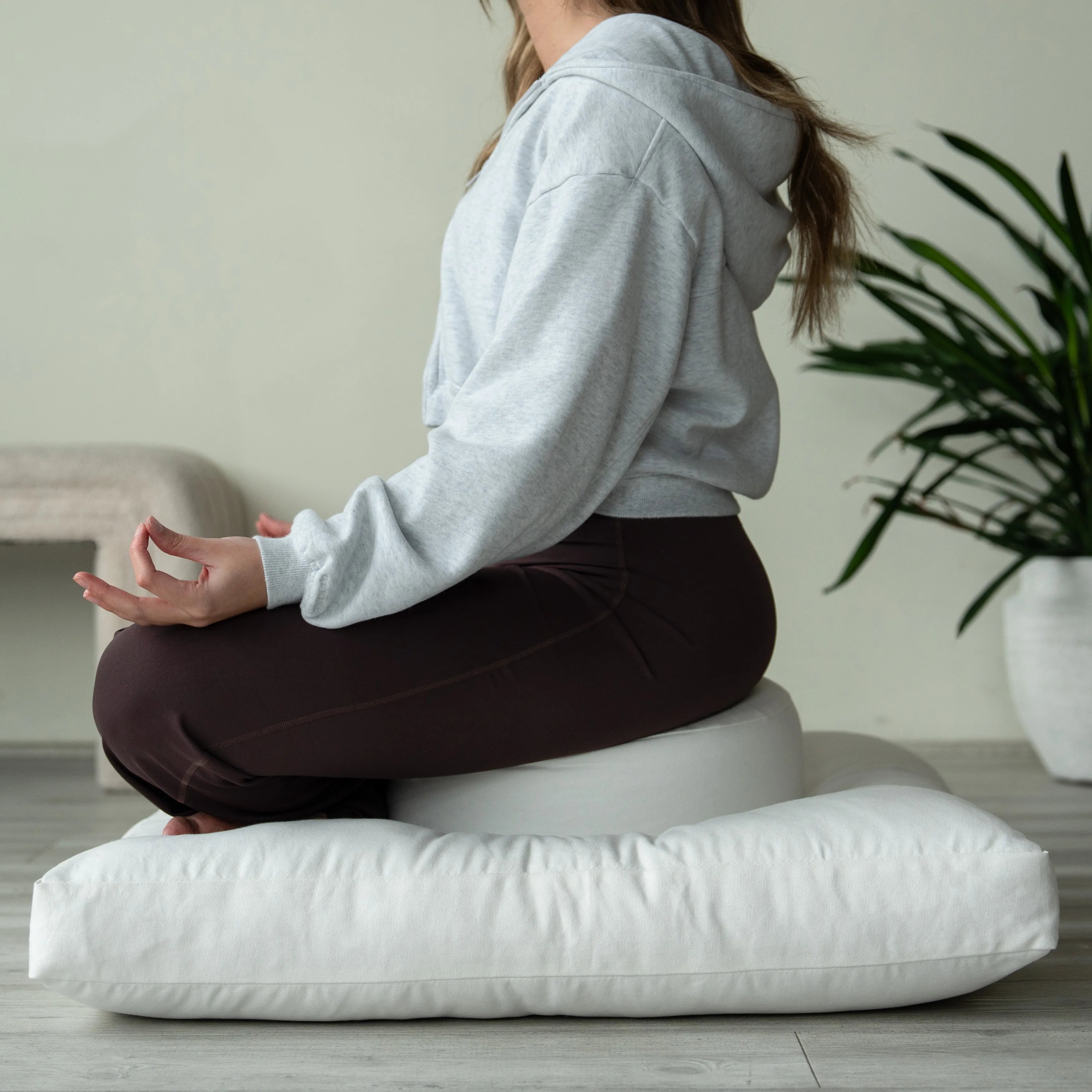 ANUVI Meditation Cushion